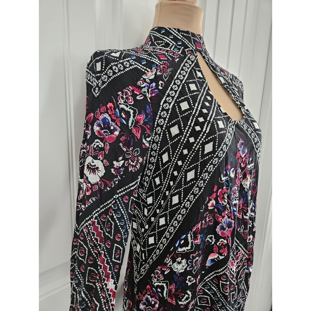 Express Keyhole Mini Dress Size XS Long Sleeve Black Pink Blue White - Picture 2 of 10